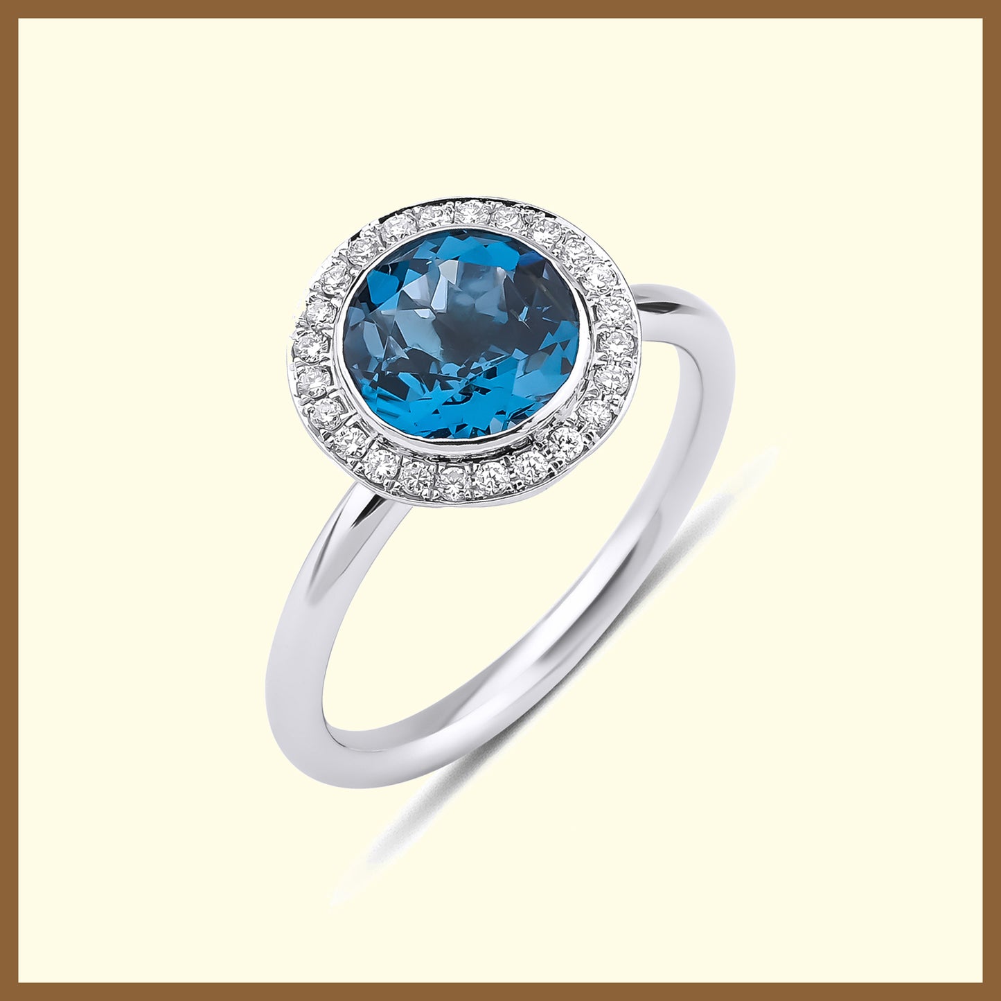 Yuvarlak London Blue Topaz Pırlanta Beyaz Altın Yüzük
